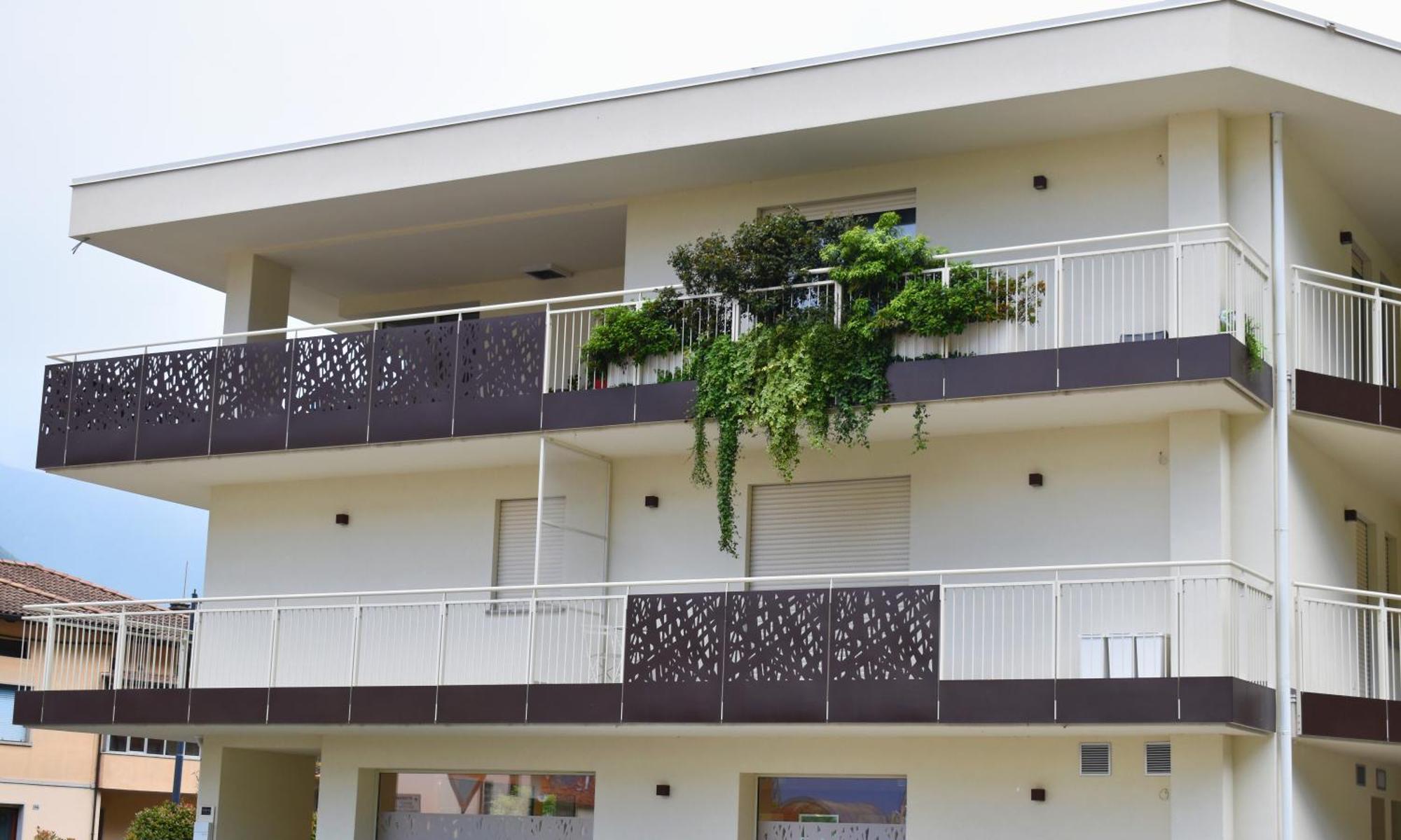 Appartamento Baia Delle Rose Via Roma 111 Costa Volpino Esterno foto